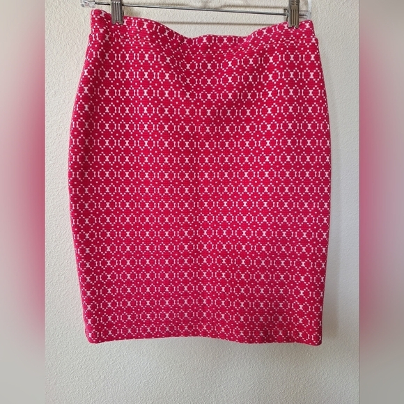 Leota Dresses & Skirts - Leota Womens Pink Pull on Textured Knee-length pencil Skirt. Size S